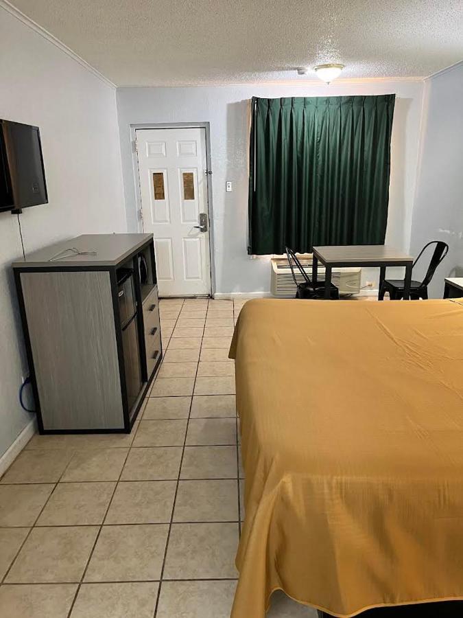 Executive Inn Mercedes Weslaco 外观 照片