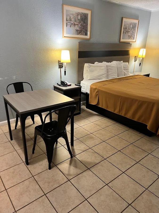 Executive Inn Mercedes Weslaco 外观 照片