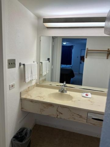 Executive Inn Mercedes Weslaco 外观 照片